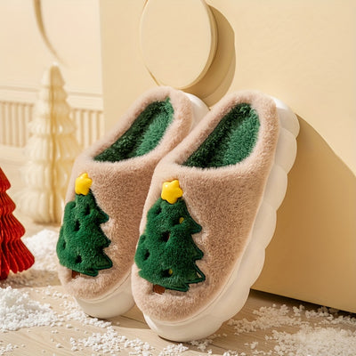 SNOWY PINE SLIPPERS