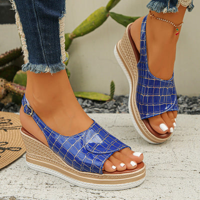 SOLIVA SHINE WEDGE SANDALS