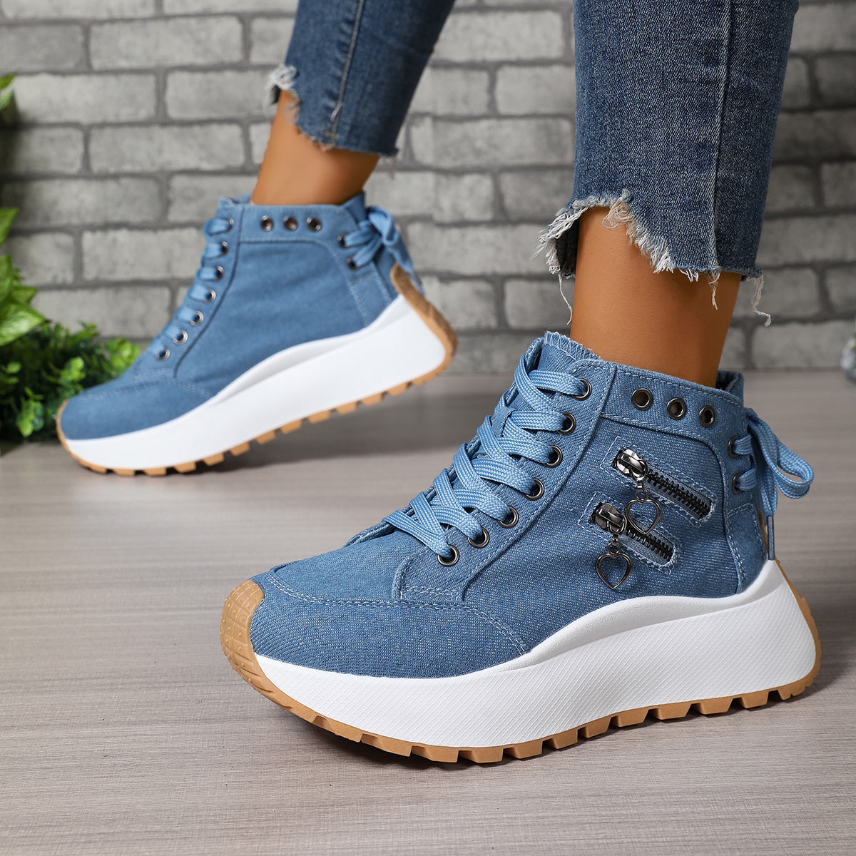 ELARA DENIM SNEAKERS