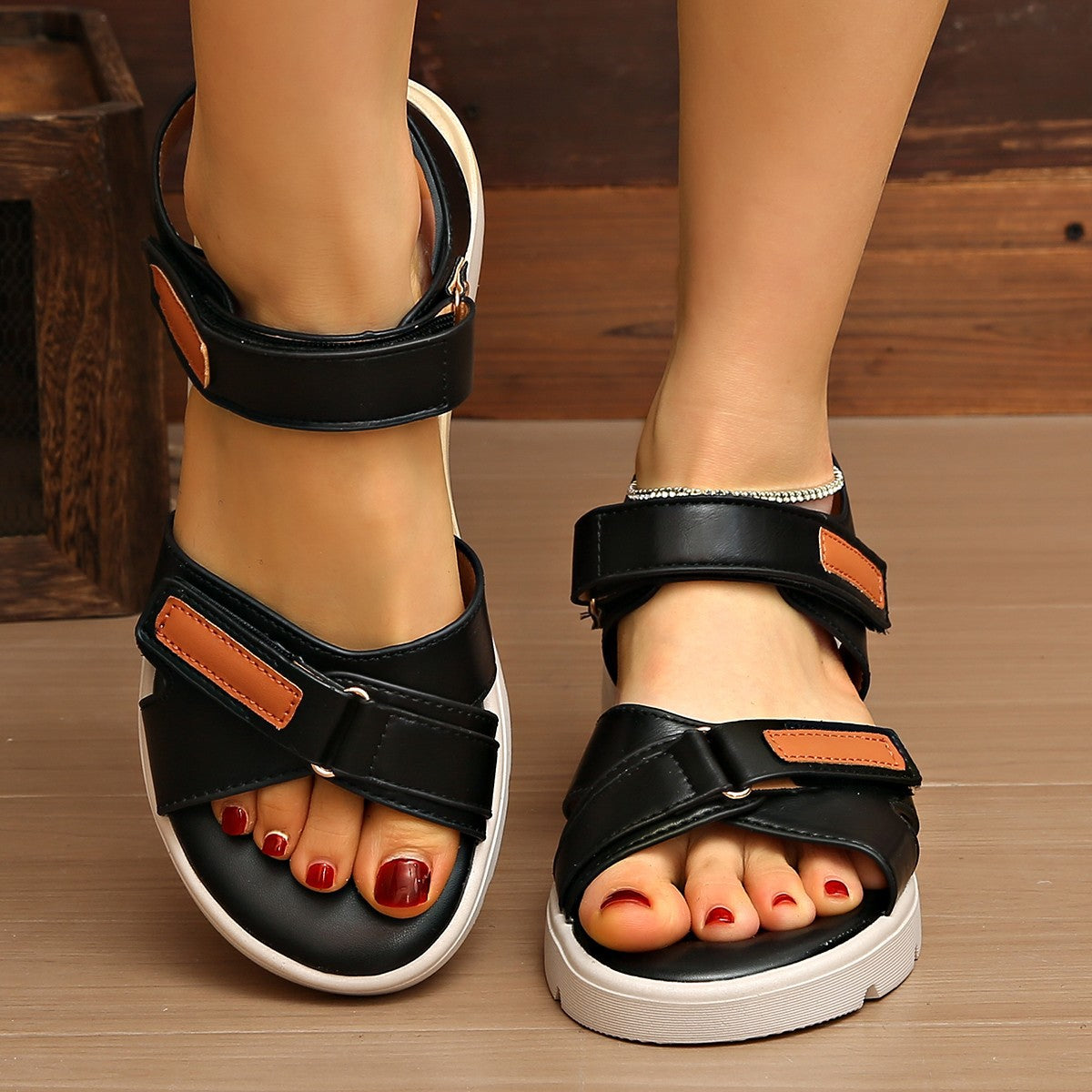 HARMEN STRIDE SANDALS