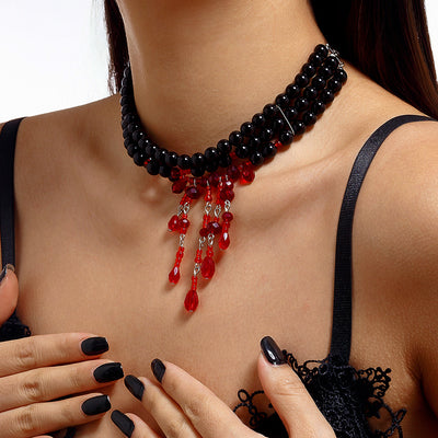 CRIMSON VEIL PEARL CHOKER