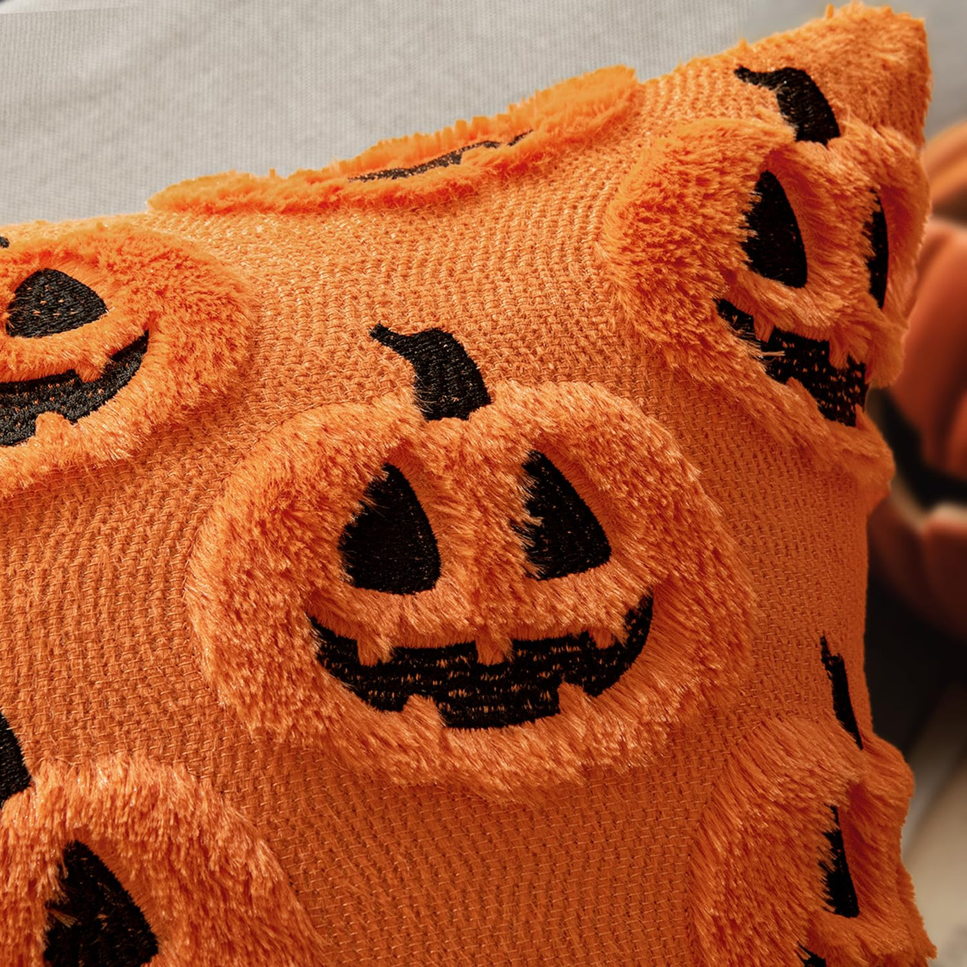 PUMPKIN HALLOW PILLOW COVERS