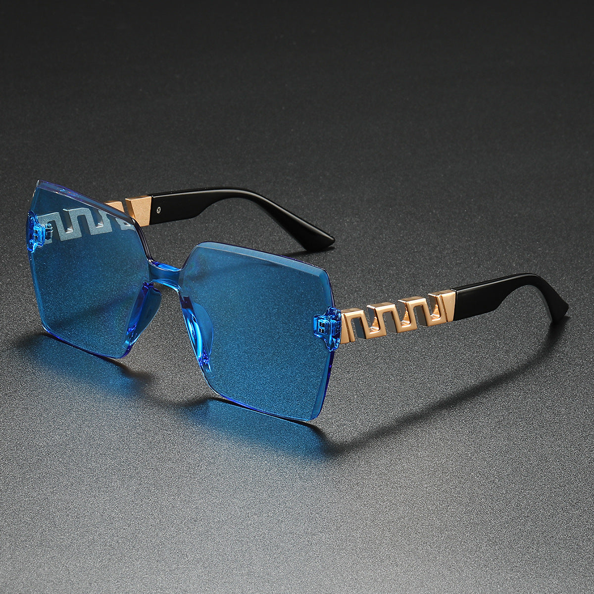 VANTI OVERSIZED SHADES