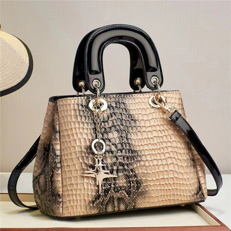 SLOVANA TOTE SATCHEL